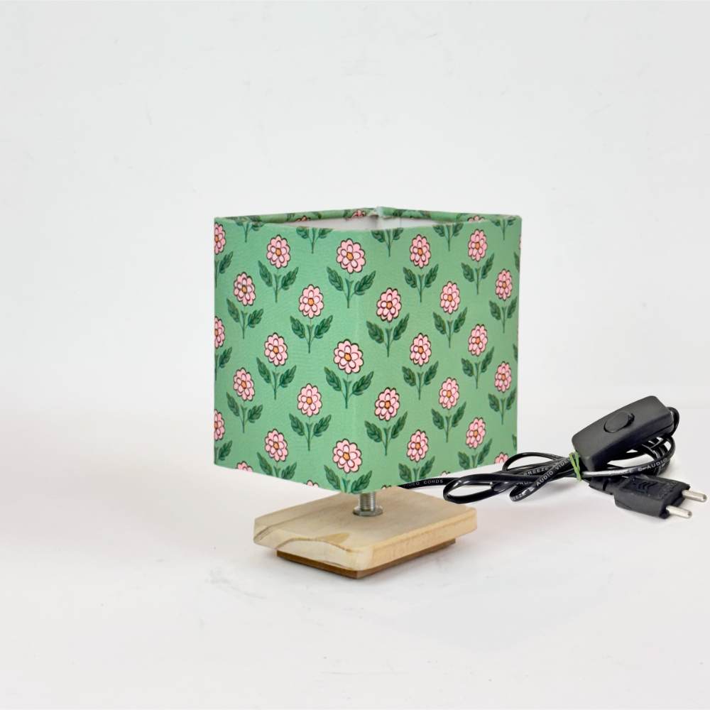 Gulzar Print Floral Lamp