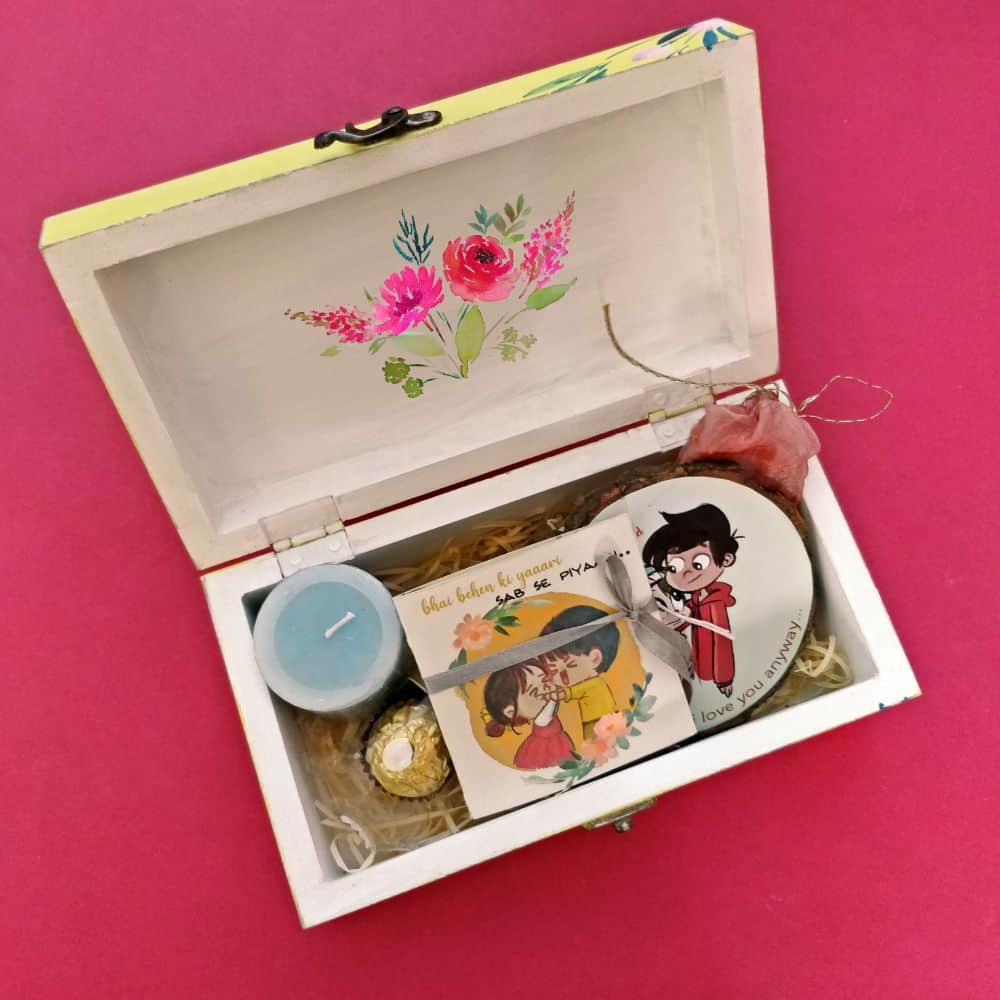 Rakhi Goodies Box - Style 2 - rangreli