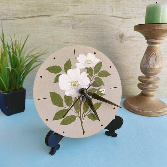 Charming White - Table Clock - Rangreli