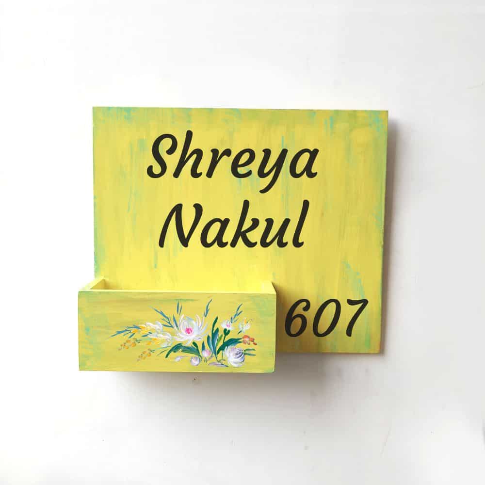 Handpainted Customized Planter Name plate - White Flowers - Rangreli
