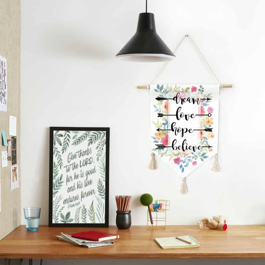 Wall Decor - Tapestry - Dream Love Hope Believe - Rangreli