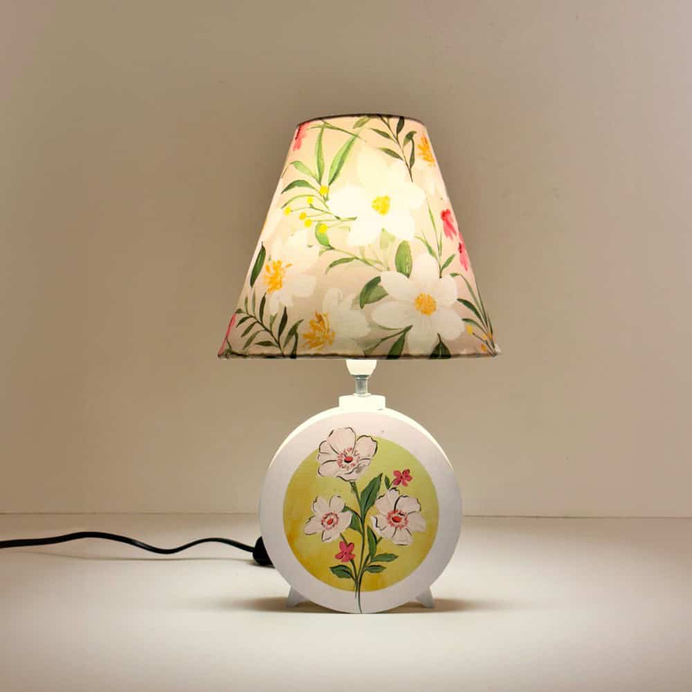 Mirel Pink Romantic Table Lamp
