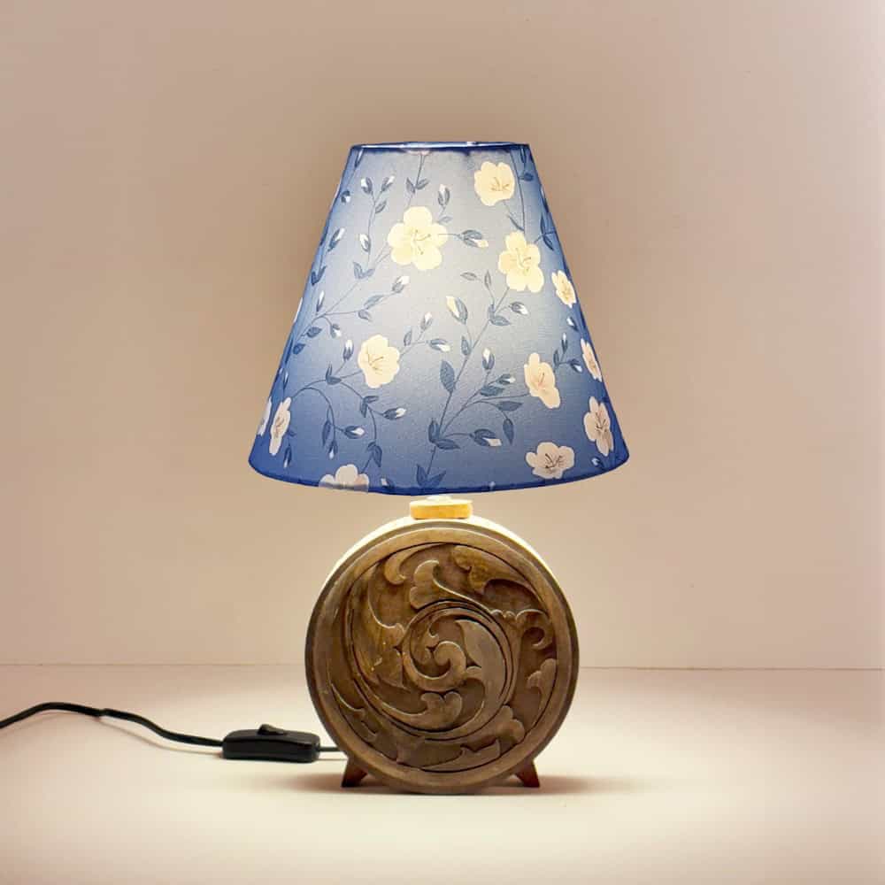 Teyon Blue Floral Lamp