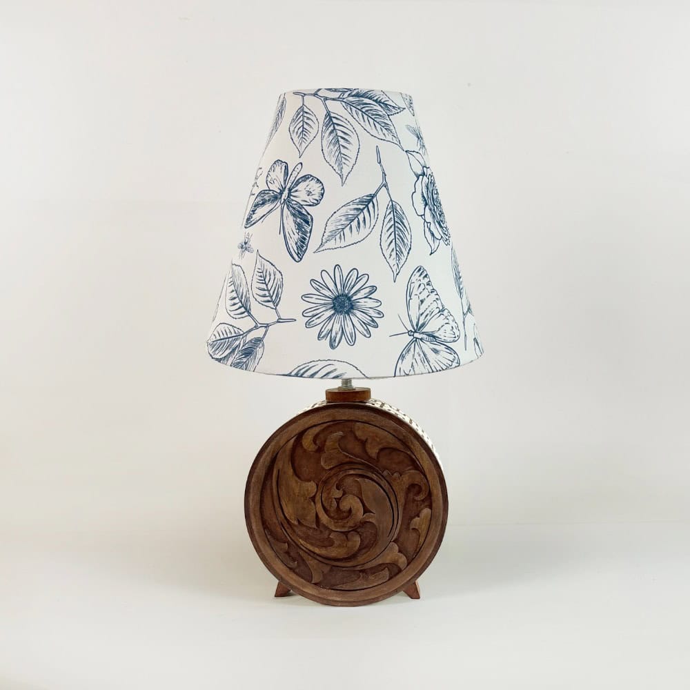 Teyon Blue Floral Lamp