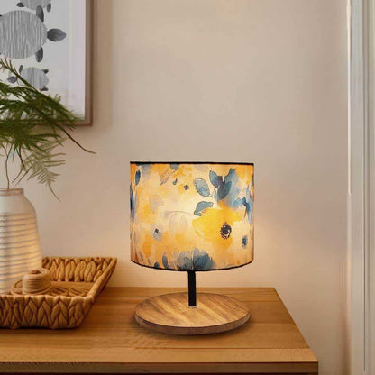 Finesta Blue Yellow Floral Lamp