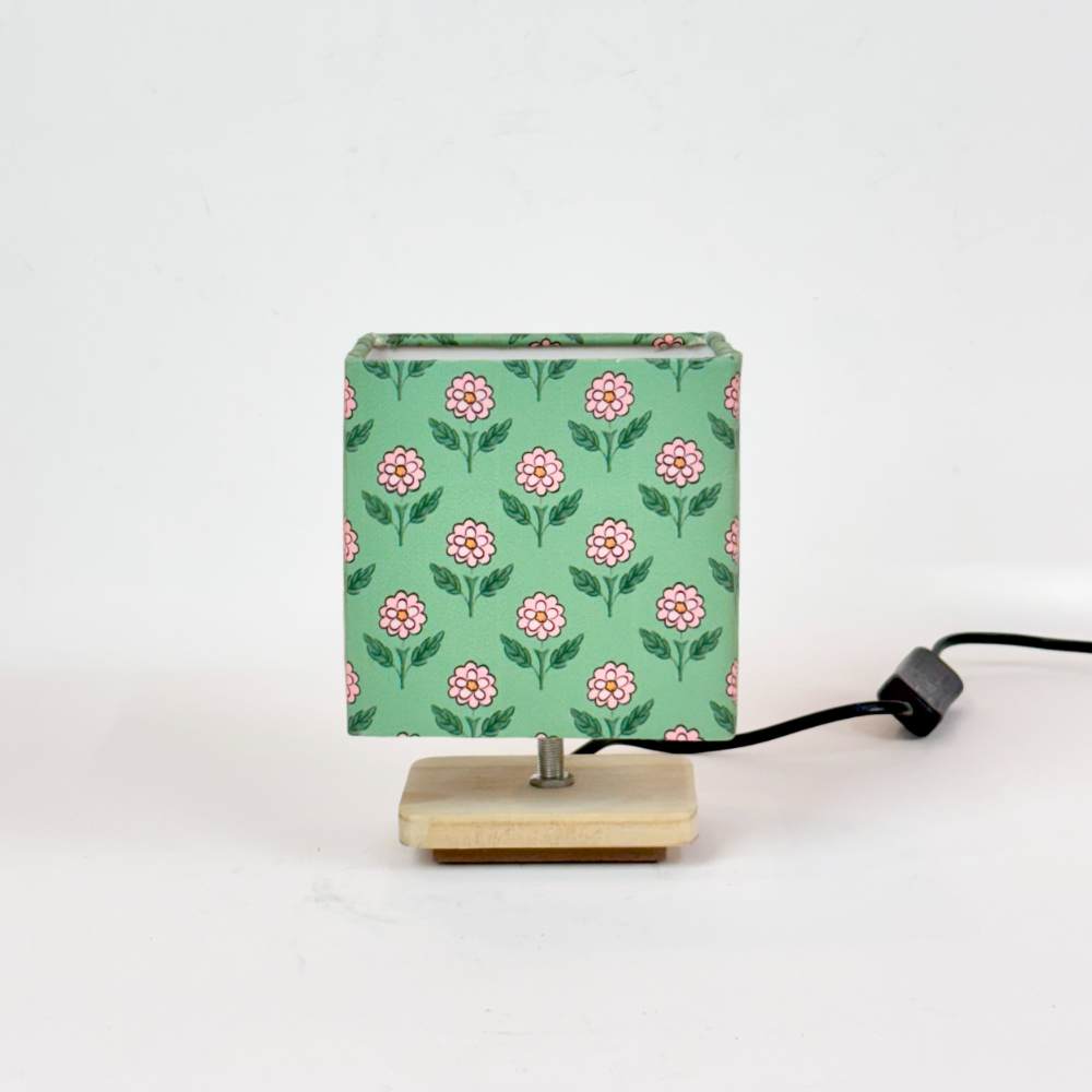 Gulzar Print Floral Lamp