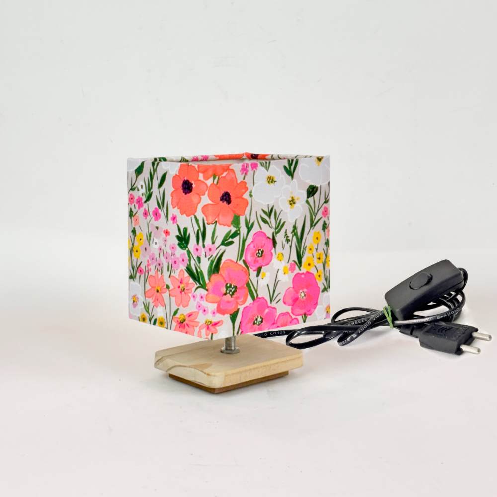Primrose Multicolor Floral Lamp