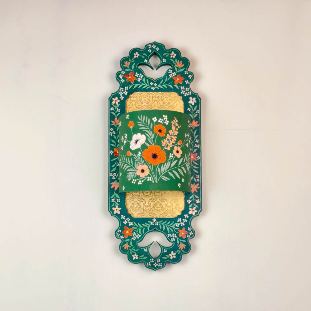 Emerald Meadow Green Floral Wall Lamp