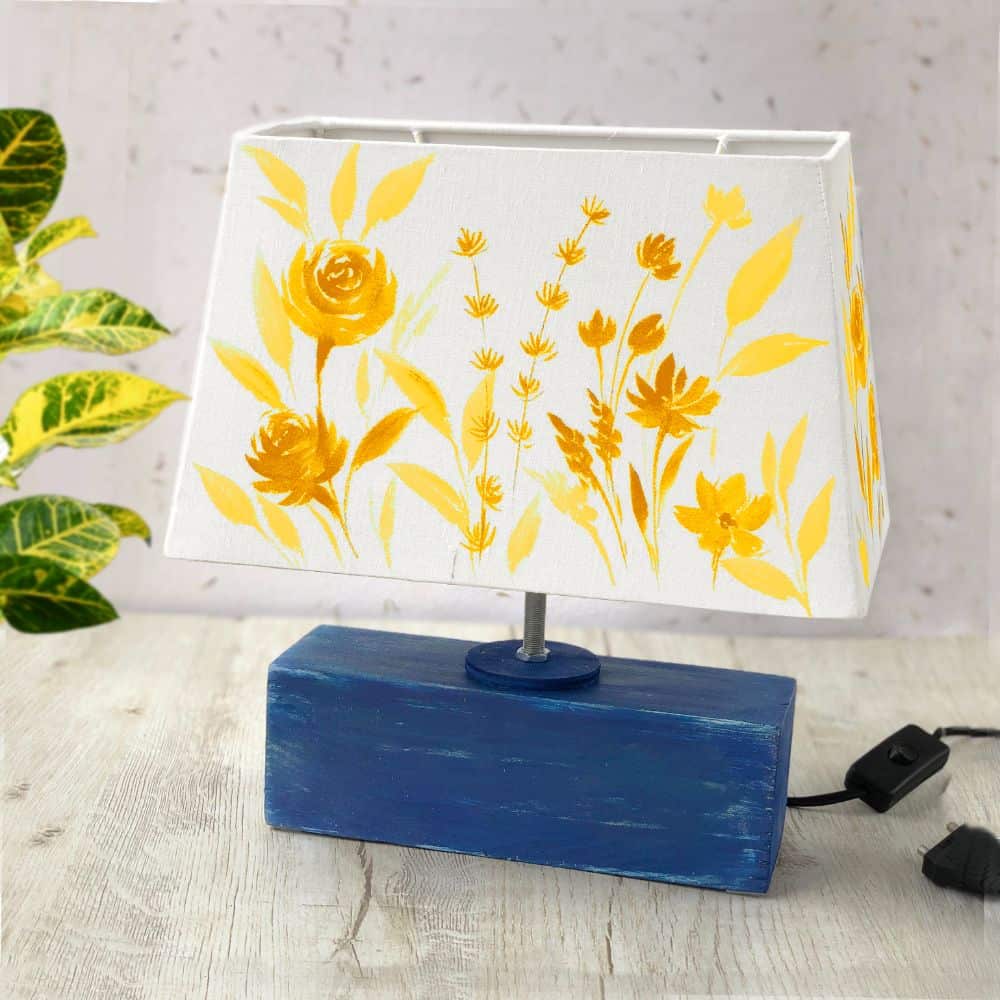 Rectangle Table Lamp - Yellow Monochrome Lamp Shade - rangreli