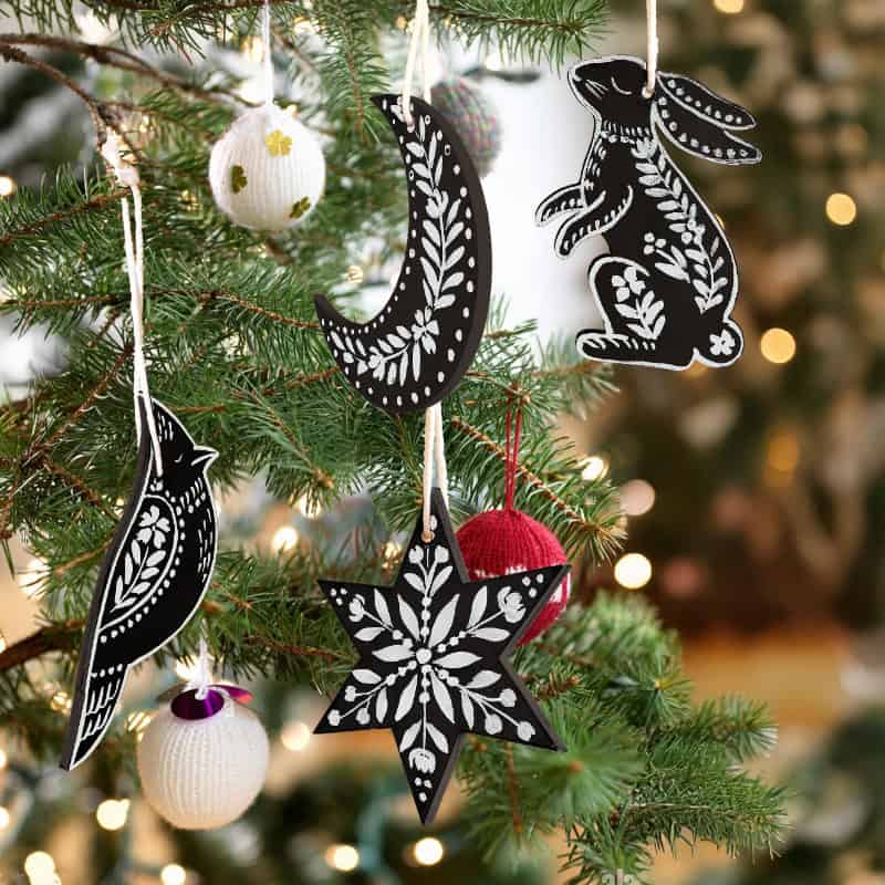 Midnight Nordic – Black Folk Art Ornament Set