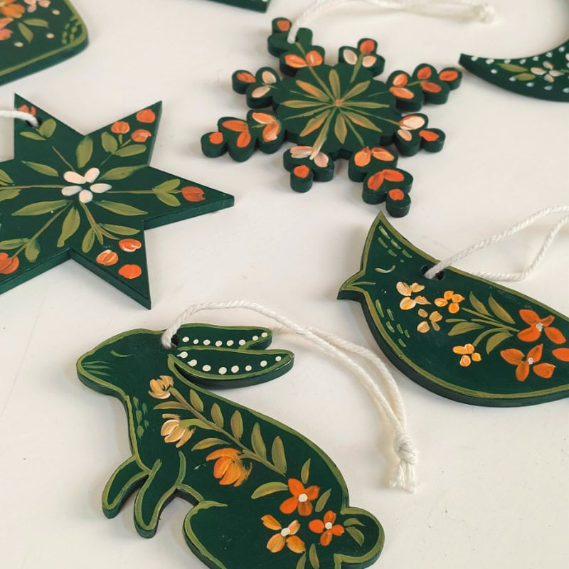 Nordic Noel – Green Folk Art Ornament Set