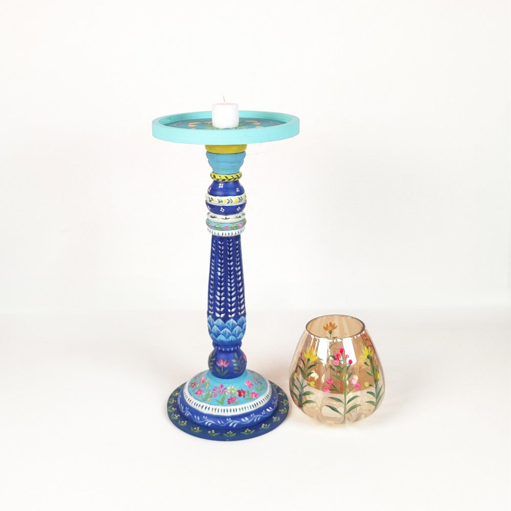 Nayra - Wooden Candle Stand