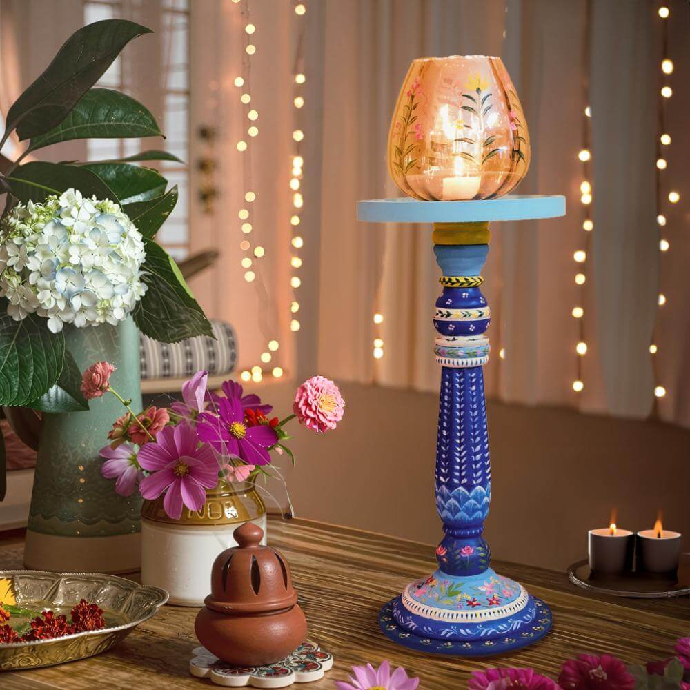 Nayra - Wooden Candle Stand