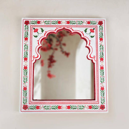 Gulenar Arch Mirror