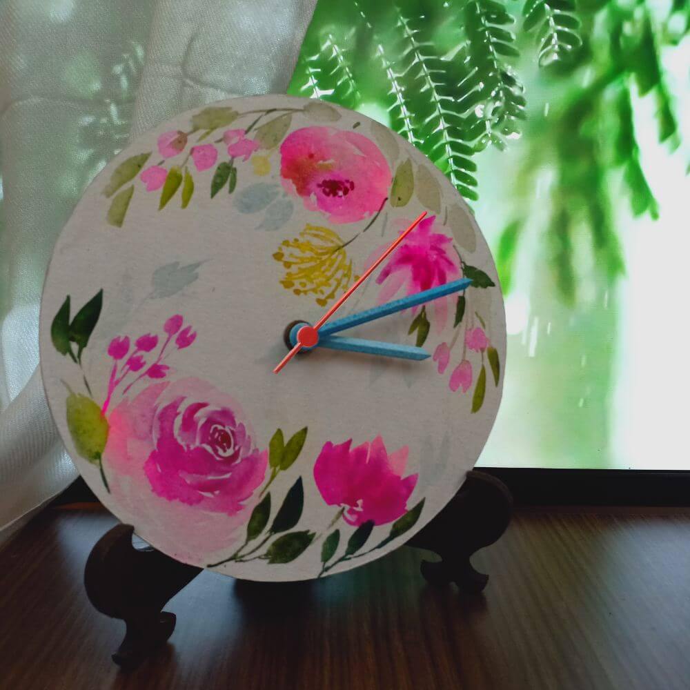 Floral Bliss Table Clock - rangreliart