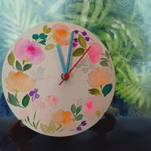 Load image into Gallery viewer, Floral Bouquet Table Clock - rangreliart
