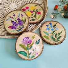 Load image into Gallery viewer, Set of 4 Bark Coasters - Floral Set 5
