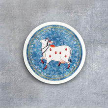 Load image into Gallery viewer, Cow Pichwai Style Wall Art Frames - Style 2
