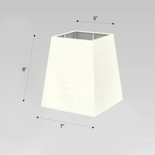 Load image into Gallery viewer, Floral pendant lamp
